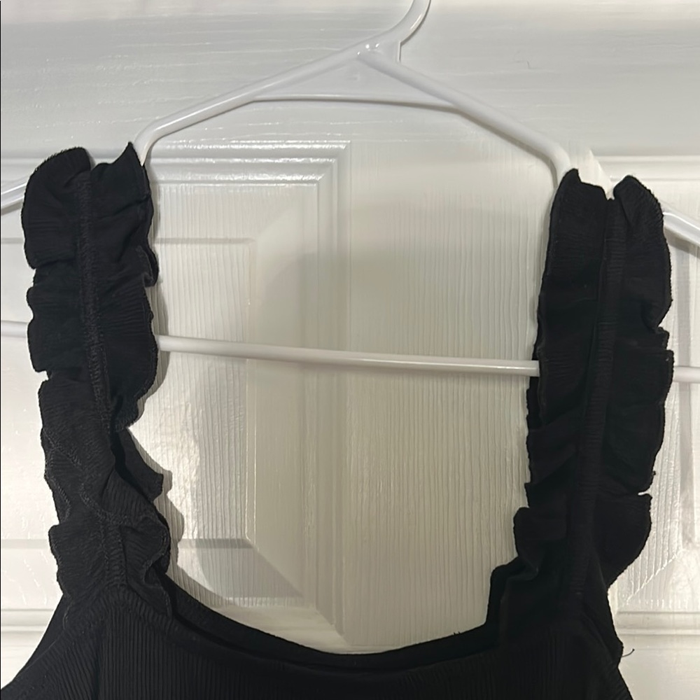 Black Ruffled Tank - Picture 2 of 2